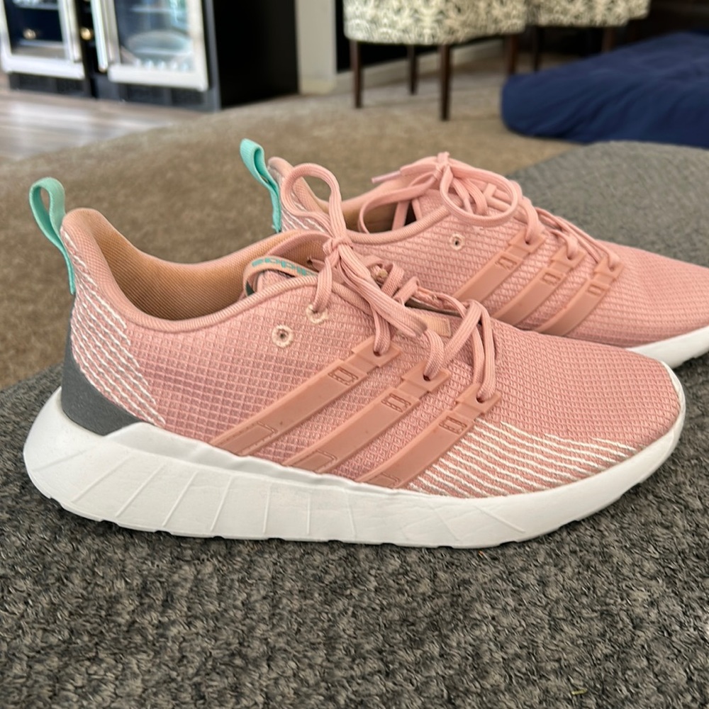 Adidas Cloudform shoes.
